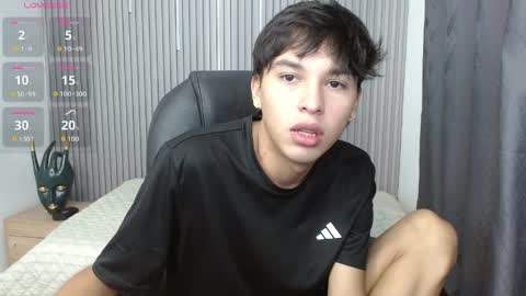 Stiwen online show from April 5, 1:30 pm