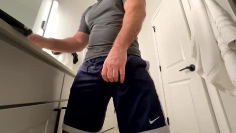 stlhotwifeguy online show from February 28, 6:01 pm