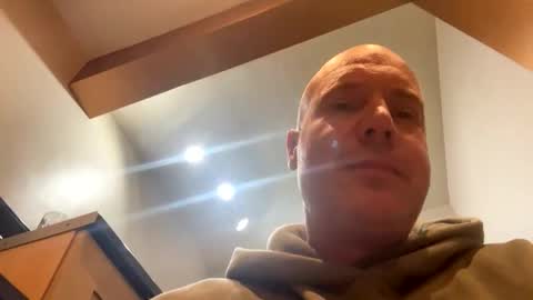 Stoodley22 online show from February 20, 7:05 pm