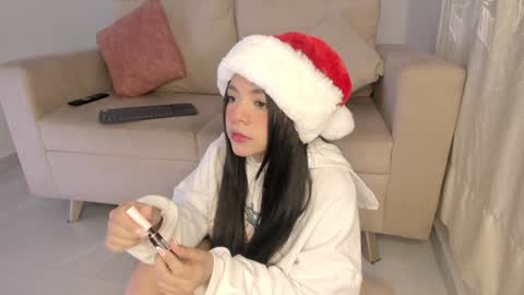 Zoe -INDEPENDENT MODEL online show from December 5, 4:15 am