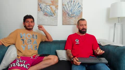 straight__friends online show from April 1, 1:41 pm