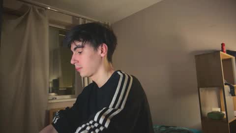 Ray online show from February 18, 9:25 pm