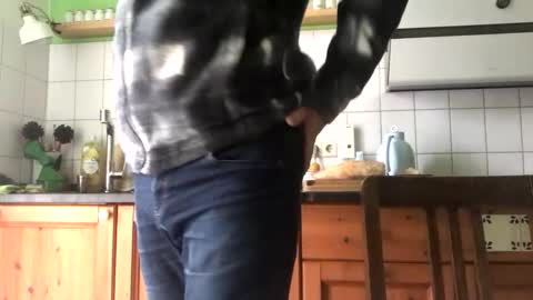 strandedstarfish online show from October 7, 7:48 am