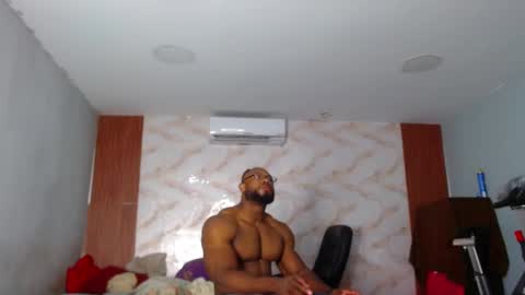 strong_george1 online show from September 16, 10:35 pm