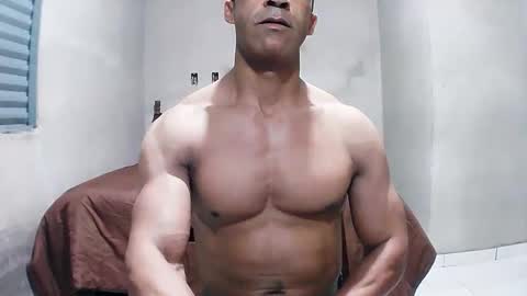 strongdaddyfantastic online show from April 8, 5:21 am