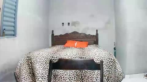 strongdaddyfantastic online show from April 15, 4:27 am