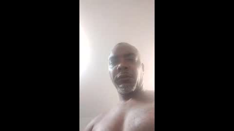 studd77637299 online show from March 1, 10:24 am