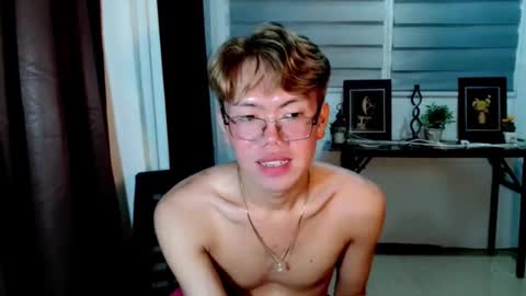 Su-jin online show from April 13, 12:09 pm