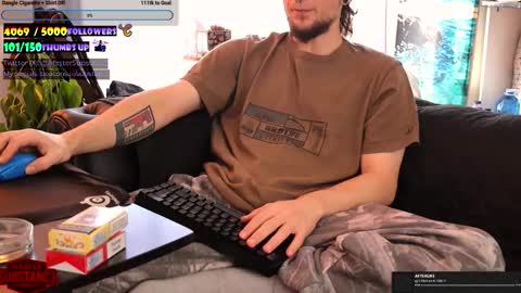 Im Substanc3  online show from November 25, 10:03 am