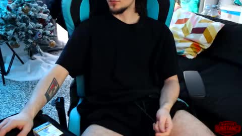 Im Substanc3  online show from February 10, 10:18 am