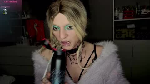 succubu_ss online show from February 23, 10:01 pm