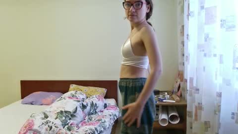 suckmydickifurstreight online show from December 18, 3:13 am