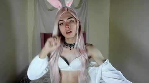 sue online show from May 5, 3:13 am