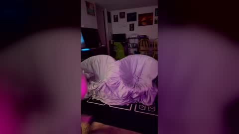 sugarbabies21 online show from May 8, 4:07 am