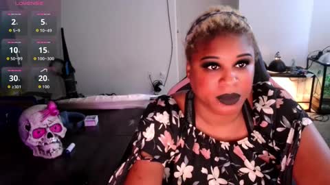 lexi love online show from October 8, 7:09 pm