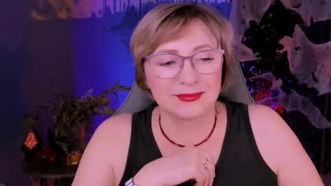 Vivien online show from October 19, 2:11 pm