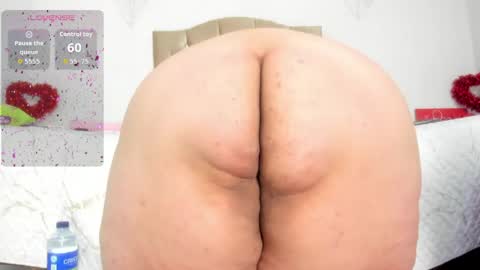 suggarbbw online show from April 17, 5:54 am