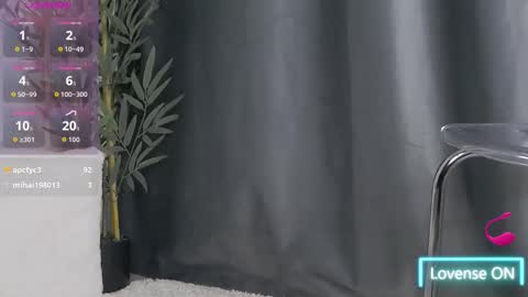 suki_sunshine1 online show from January 10, 10:15 pm