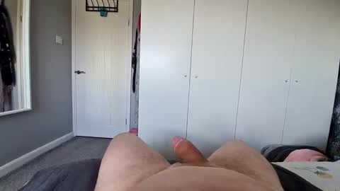 sully6772 online show from April 28, 10:41 am