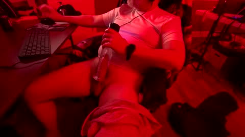sumaverageguy online show from December 26, 5:26 am