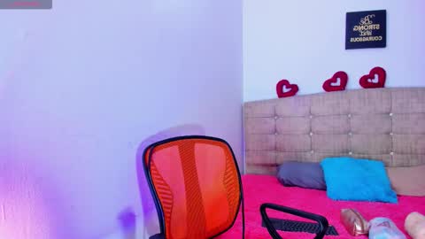 summer_girls01 online show from November 21, 3:59 am