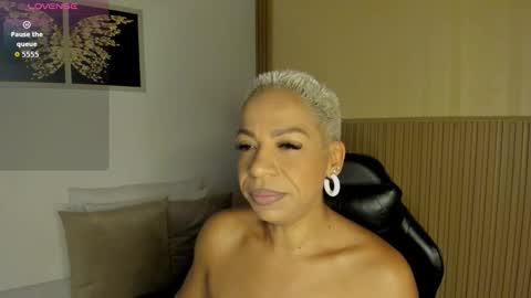 Summer online show from March 12, 11:25 am