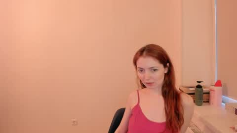 Summer Preston online show from April 19, 3:40 am