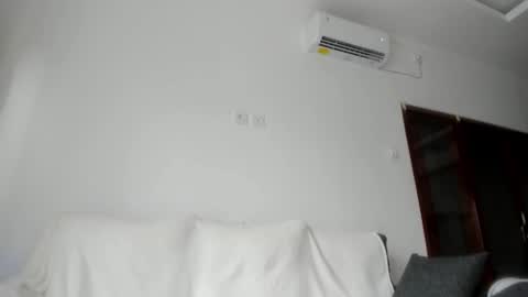 Snapshot of summer_sunshine_ chatting on October 21, 4:28 am Angel PVT show open online show from October 21, 4:28 am