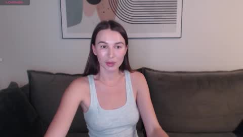 Liby online show from November 25, 6:39 pm