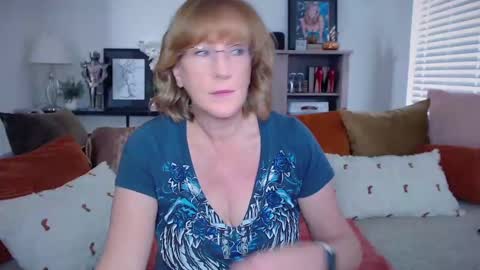 SummerKnightzzz online show from November 1, 12:59 pm