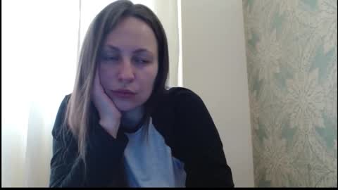 sun__shadow online show from September 18, 1:59 pm