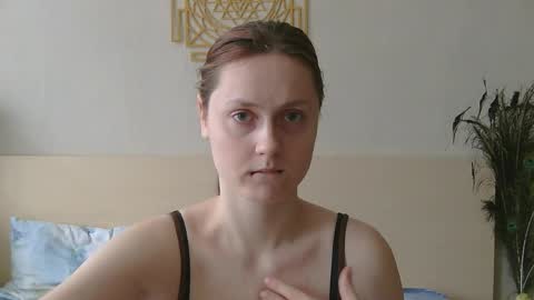 Olivia online show from April 4, 6:31 am