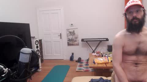 sunbeatshower online show from December 1, 3:04 am