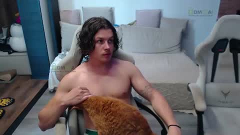 Alice and Sergey online show from June 12, 8:57 am