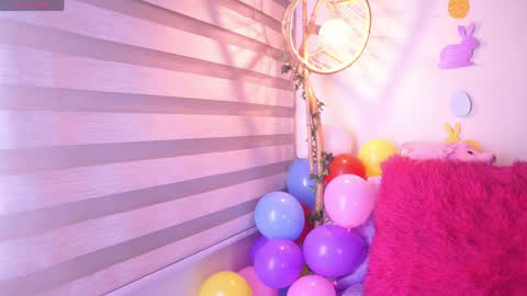 SUNNY online show from April 1, 2:12 am
