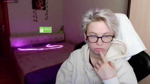 sunny mood online show from October 28, 3:51 am