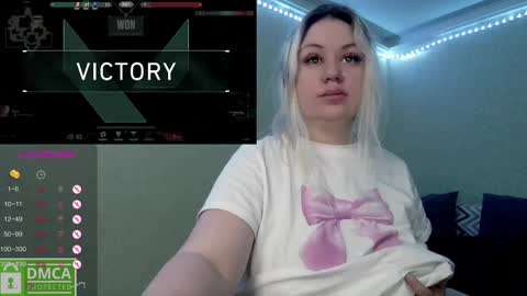 sunny mood online show from March 2, 9:22 pm