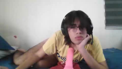 sunny_pebble online show from January 6, 4:27 am