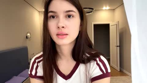 Christina online show from December 3, 8:15 am