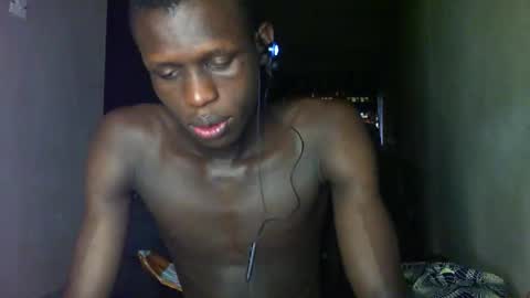 Sunnyblack2 online show from December 18, 9:59 am