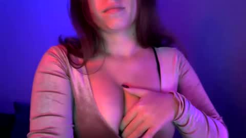 Snapshot of sunset_li chatting on October 15, 3:24 pm Lisa online show from October 15, 3:24 pm