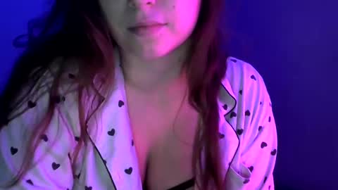 Snapshot of sunset_li chatting on December 3, 3:06 pm Lisa online show from December 3, 3:06 pm