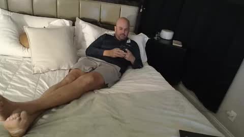 Ryan online show from November 9, 5:11 am