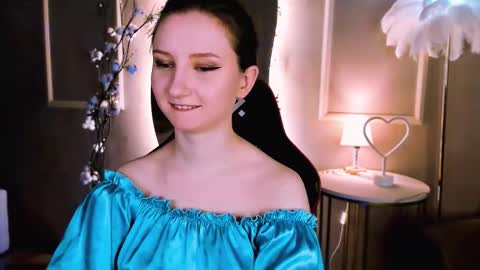 Alice online show from February 24, 3:26 pm