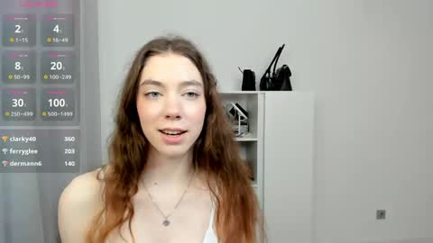 sunshine_bliss online show from June 1, 7:04 pm