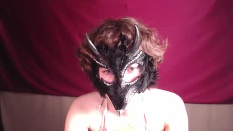 Hella online show from October 31, 7:31 am