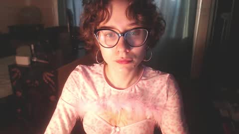 Hella online show from November 19, 9:08 am