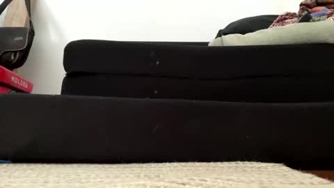 surfrguy0077 online show from April 21, 5:36 am