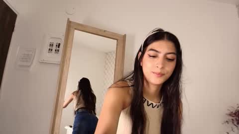 Snapshot of susana__sanchez chatting on September 16, 11:23 am  SUSANA  online show from September 16, 11:23 am