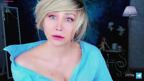 InaraSerra online show from April 8, 6:55 pm